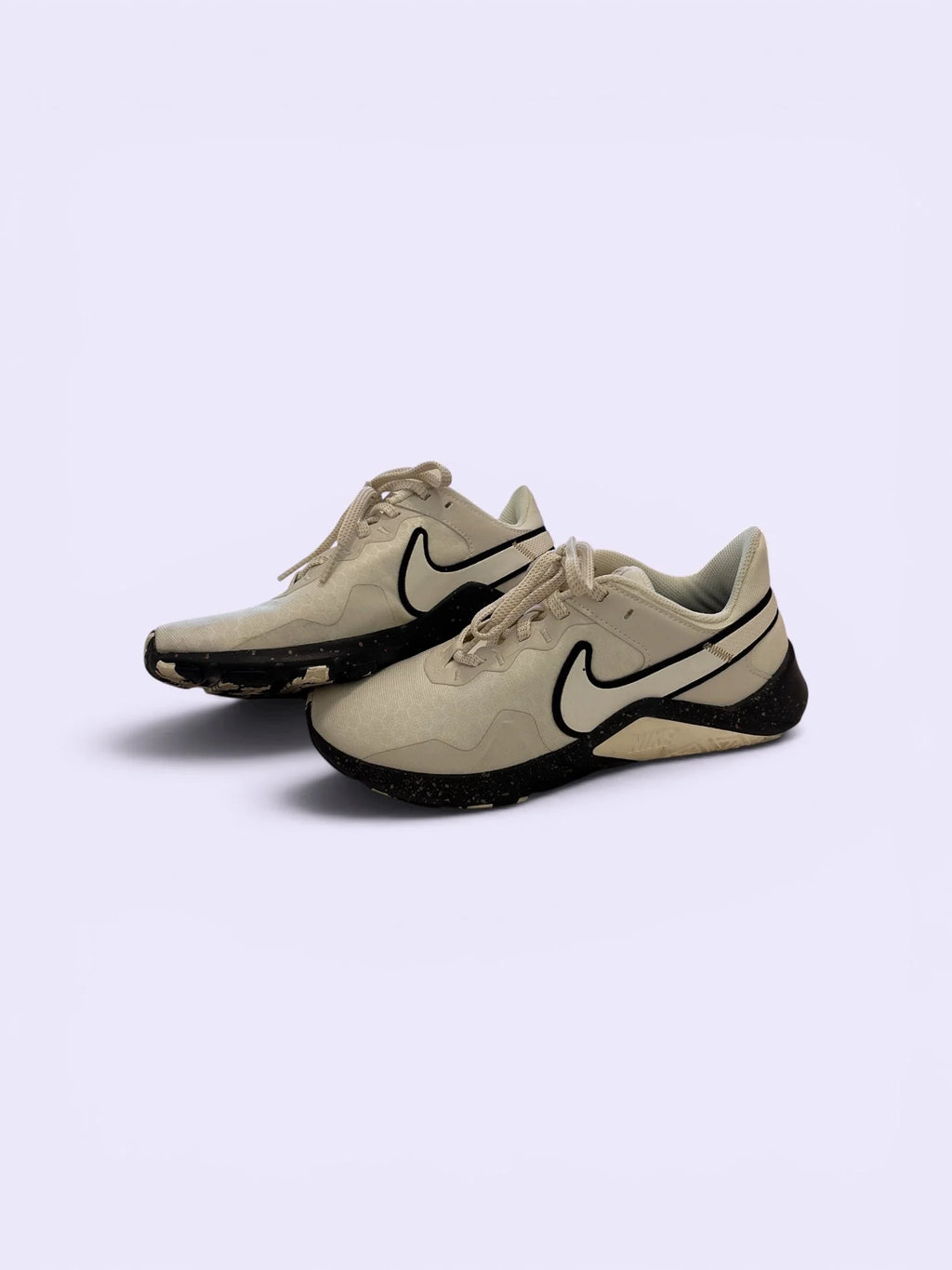 Nike Gamma Force Women’s Sneakers – White/Phantom/Light Bone – Size 7 – Original Box
